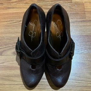 JESSICA SIMPSON healed boots